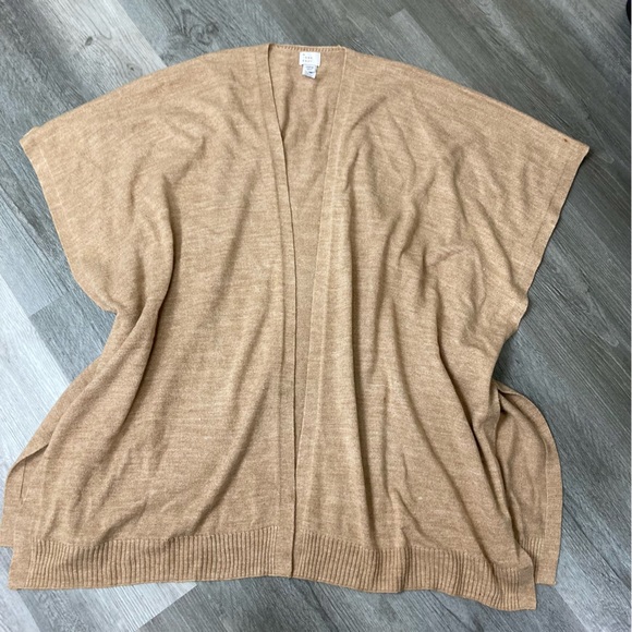 A New Day tan sleeveless cardigan OSFM - Picture 2 of 9